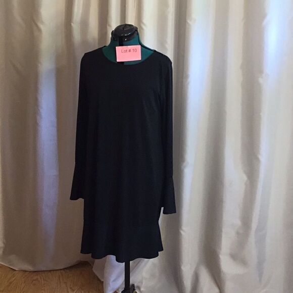 NWOT long sleeved black dress with ruffled sleeve cuffs & ruffled hem in LG - Picture 1 of 11
